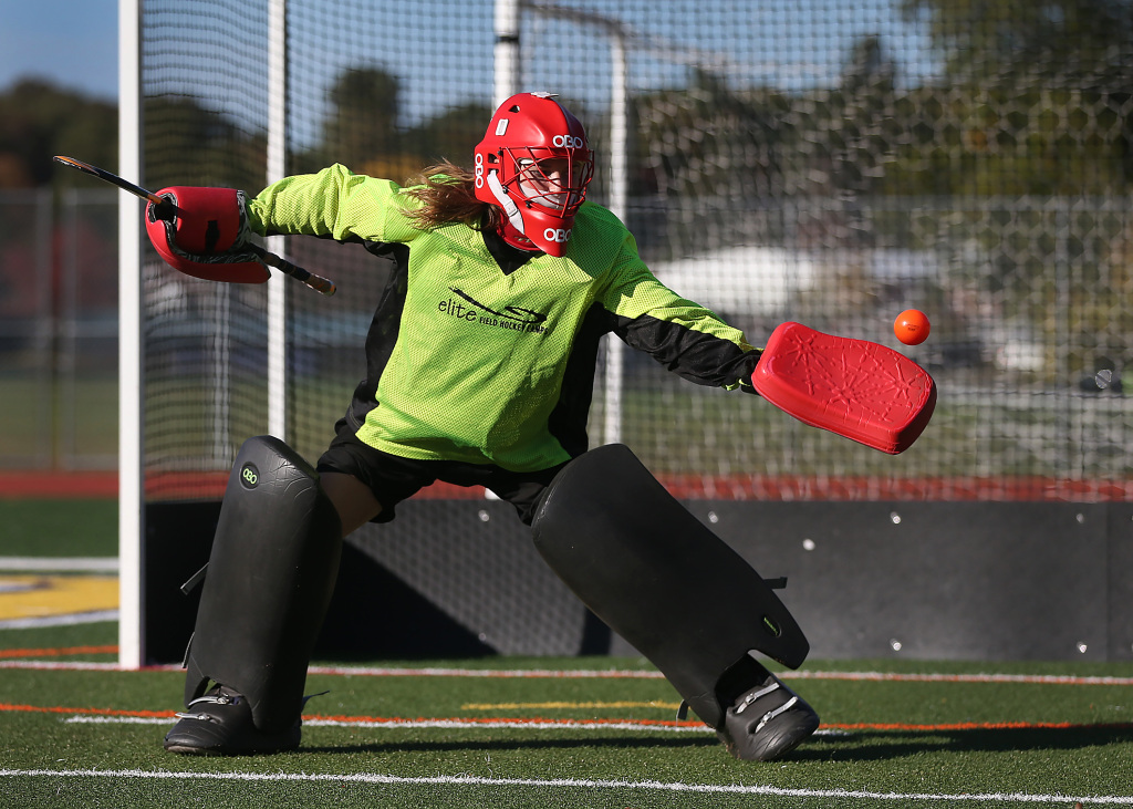 Field Hockey Goalie Tips: Mastering the Art of Defense